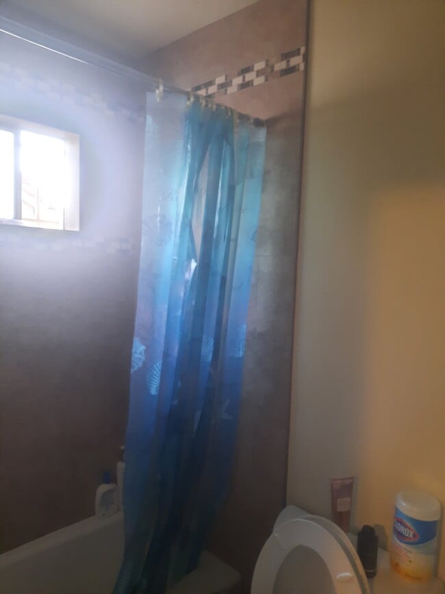 Photo - 7822 Garvey Ave