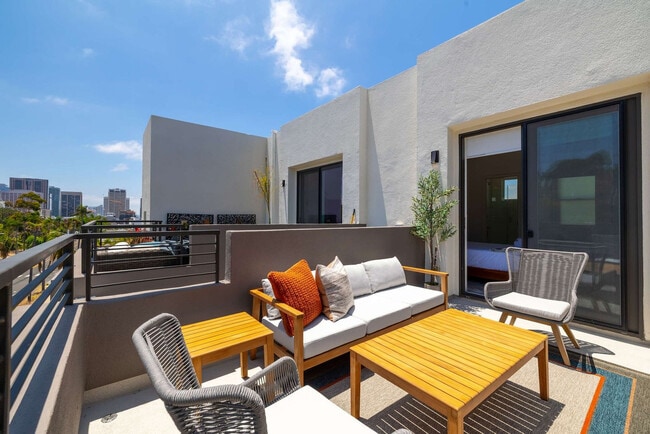 Photo - 551 Hawthorn St Unit ID1304287P