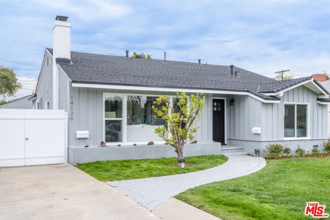 Photo - 14327 Martha St House