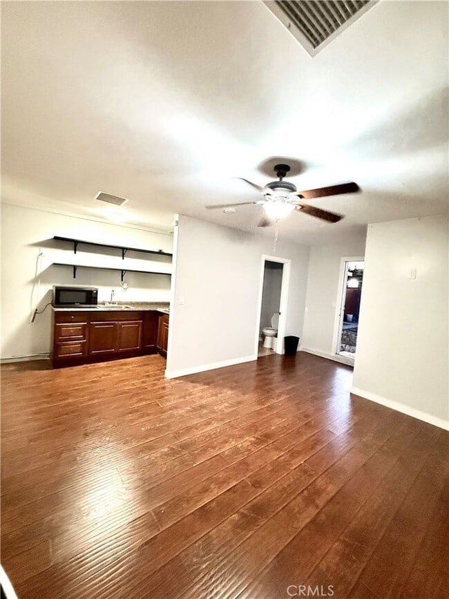 Photo - 11418 Arminta St Condo Unit 1/2-1/2