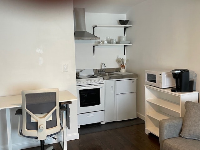 Photo - 4220 Cerritos Ave