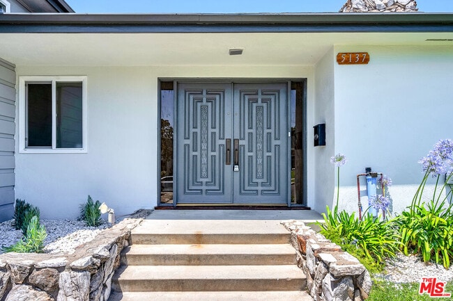 Photo - 5137 Reynier Ave House