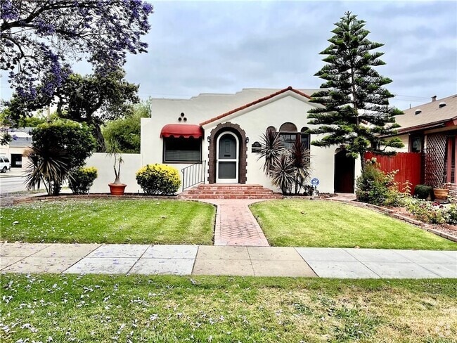 Building Photo - 3601 Cerritos Ave Rental