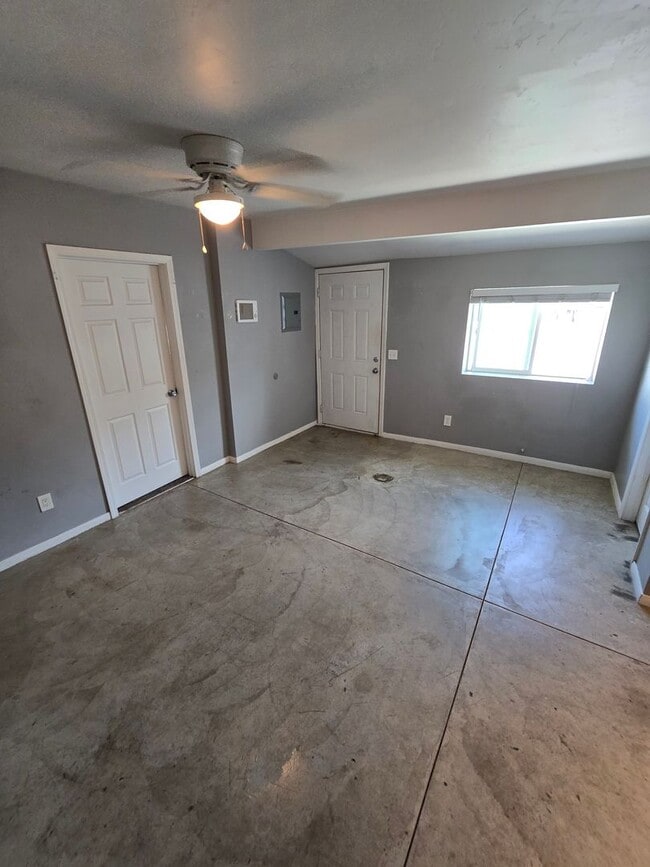 Photo - Recessed 1Bd/1Ba in Normal Heights w/ SOLAR + Private Gated Yard!! Unit 4669 1/2 35th St