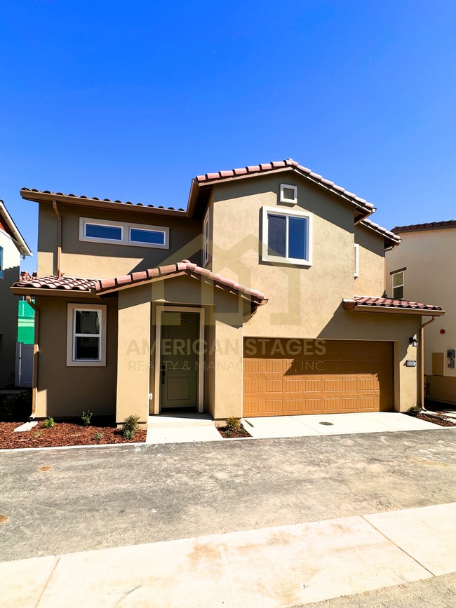 Building Photo - 1724 River Vista Way