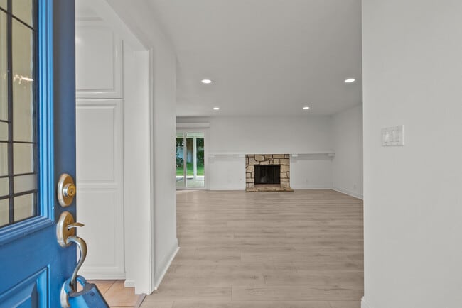 Photo - 2248 Drayton Ave House