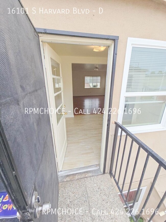 Building Photo - 16101 Harvard Blvd Unit D