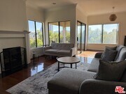 Photo - 234 N Kenwood St Unit 301