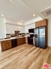 Photo - 252 N Hoover St Unit 304