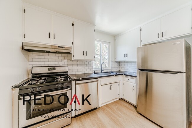 Photo - 4737 Orion Ave Unit 20