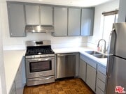 Photo - 1083 1/2 W Kensington Rd