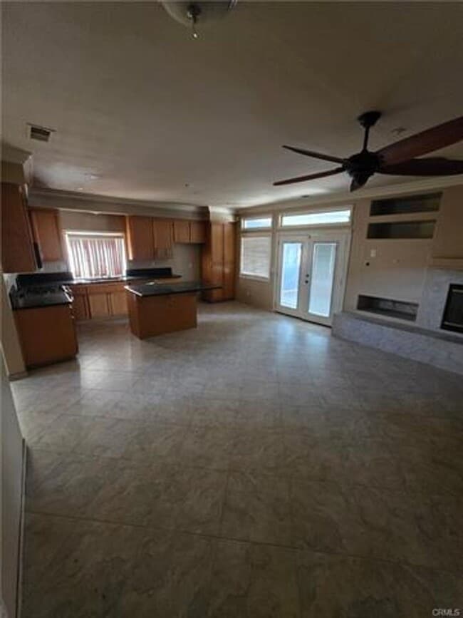 Photo - 867 Billows Ct