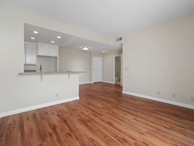 Photo - The Madison Apartments