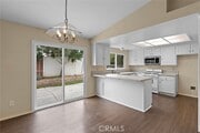 Photo - 7565 Webster St