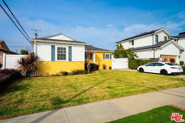 Photo - 12719 Rose Ave