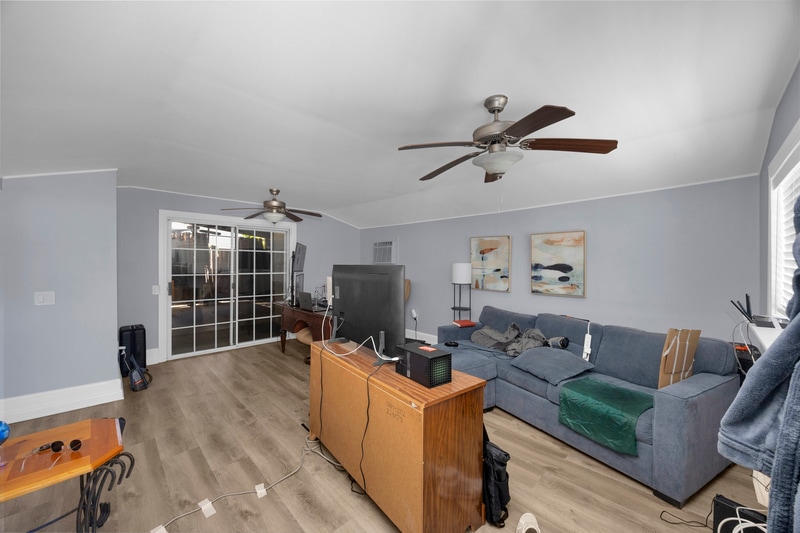 331-335 N Olive St - 331-335 N Olive St Unit 333