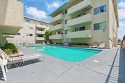 Photo - 5400 Lindley Ave Condo Unit 211