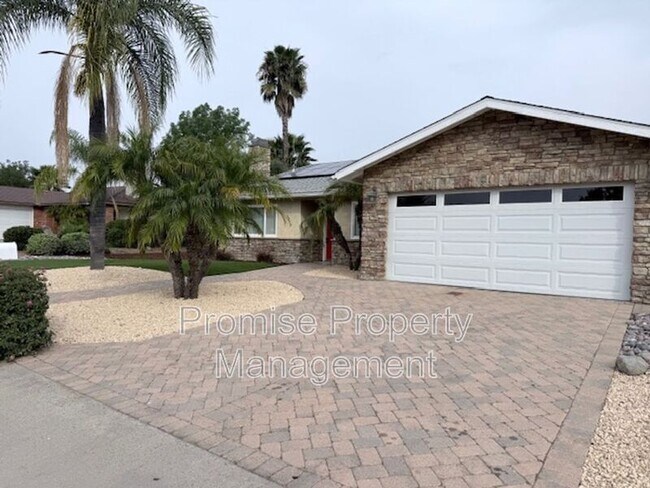 Photo - 1320 La Miranda Ave