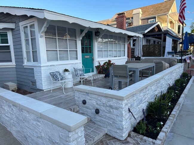 Photo - 316 Apolena Ave House