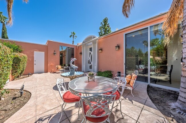 Photo - 47157 El Menara Cir