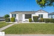 Photo - 8603 Donovan St
