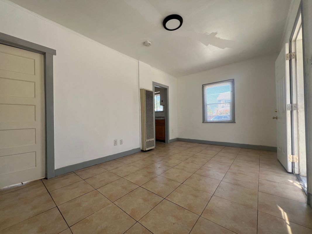 Photo - 137 N Marshall Ct Unit 1