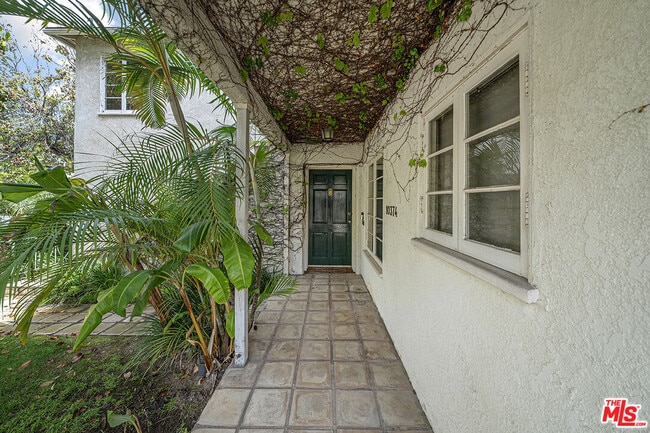 Photo - 10374 Ashton Ave