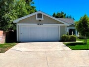 Photo - Single-story in Van Nuys w/3+2, bonus room... House