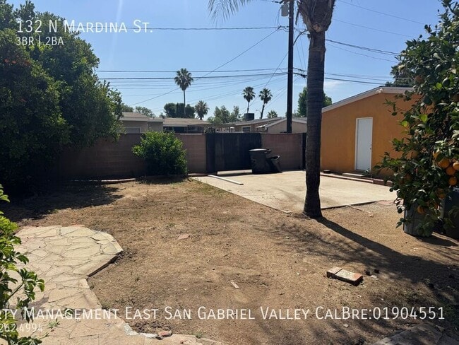 Photo - 132 N Mardina St