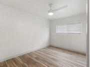 Photo - 1332 Walnut Ave Unit 08