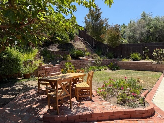 Photo - 6246 Decanture St