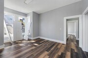 Photo - Modern 10-Room Downtown Gem – Ideal for Fl... House