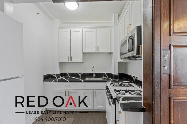 Photo - 2505 W 6th St Unit 1108