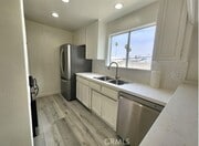 Photo - 14631 Dickens St