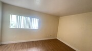 Photo - 3 Bed 2.5 Bath Townhome only blocks to Beach & Bay
