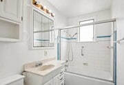 Photo - 1629 W 110th St House