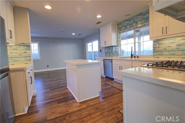 Photo - 29572 Clear View Ln