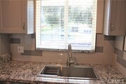 Photo - 3035 Kathleen St