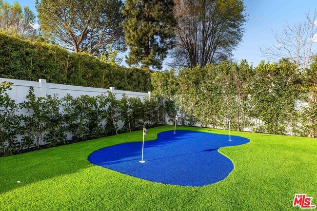 Photo - 5827 Jumilla Ave