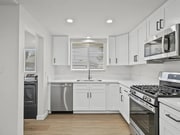 Photo - 16049 Tuba St