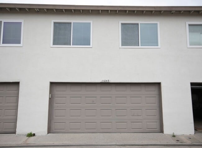 Building Photo - Charming All-Inclusive 1BR with Resort-Style Amenities