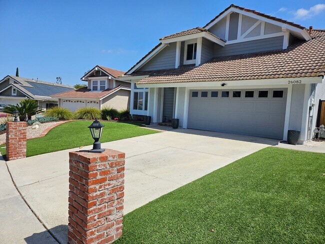 Photo - Pool Home 4 Bedroom