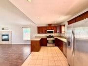 Photo - 932 Blossom Hill Dr House