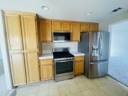 Photo - 1439 Avena Way