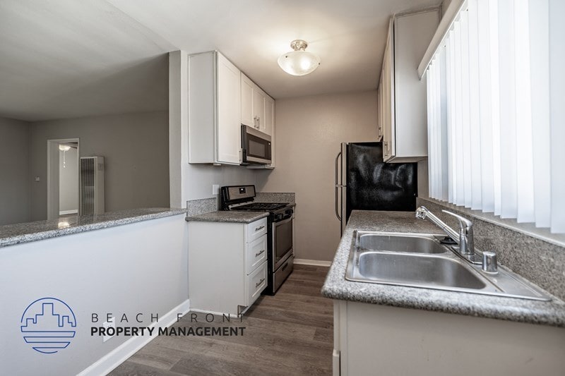 Floor Plan - Studio (2285-stu)