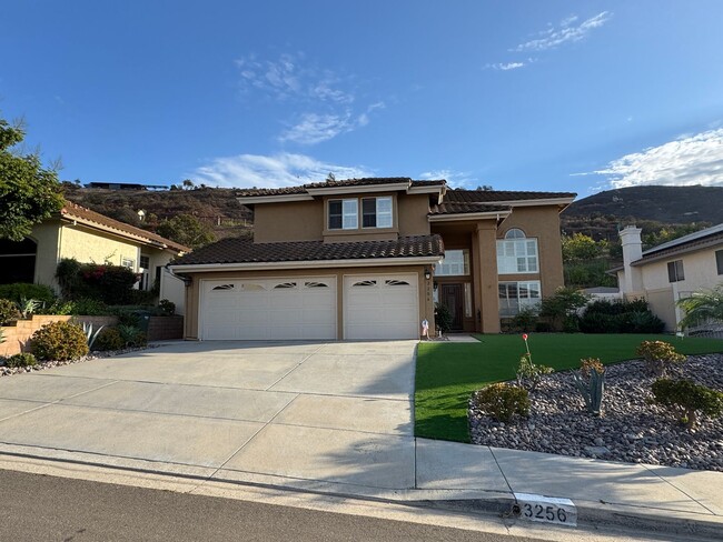 Pasatiempo 4 Bedroom Home - Pasatiempo 4 Bedroom Home