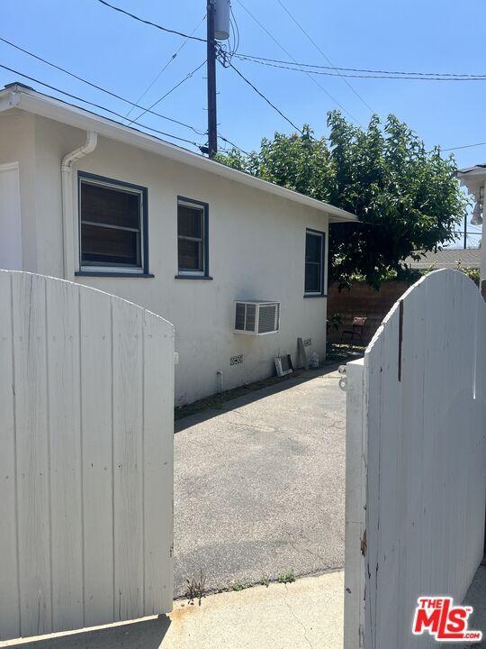 Photo - 1134 N AVON GH St