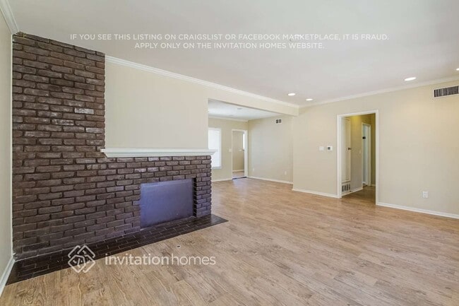 Photo - 19520 Haynes St