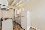 Photo - 709 E 108th St Unit 709 1/2