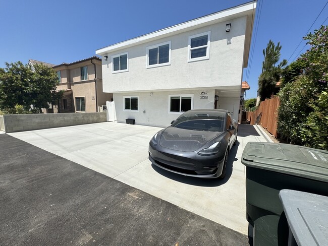 Photo - 18509 Burin Ave Unit C